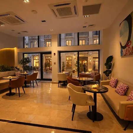 Mandala Karakoey ホテル