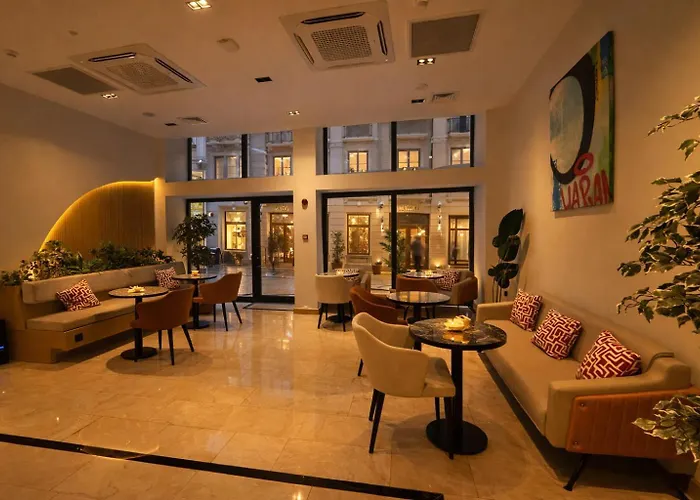 Mandala Karakoey ホテル