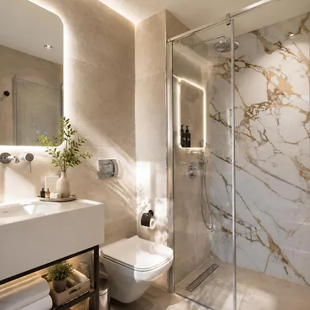 Mandala Karakoey 3*