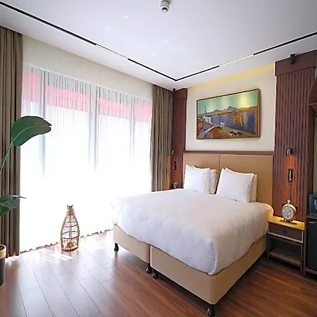 Mandala Karakoey Hotel Istanbul