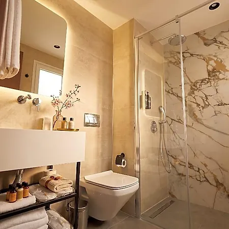 Mandala Karakoey 3* Istanbul